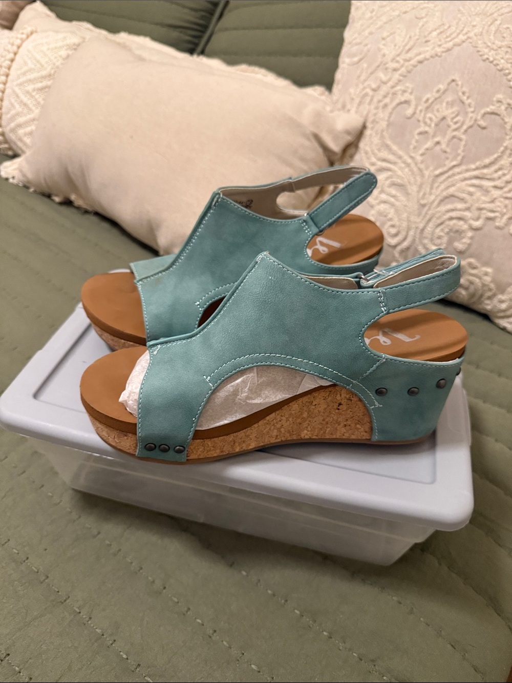 Very G Turquoise Open-Toe Slingback Sandals - Picture 2 of 5